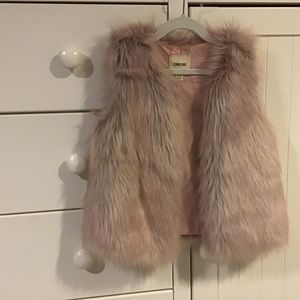Fur vest